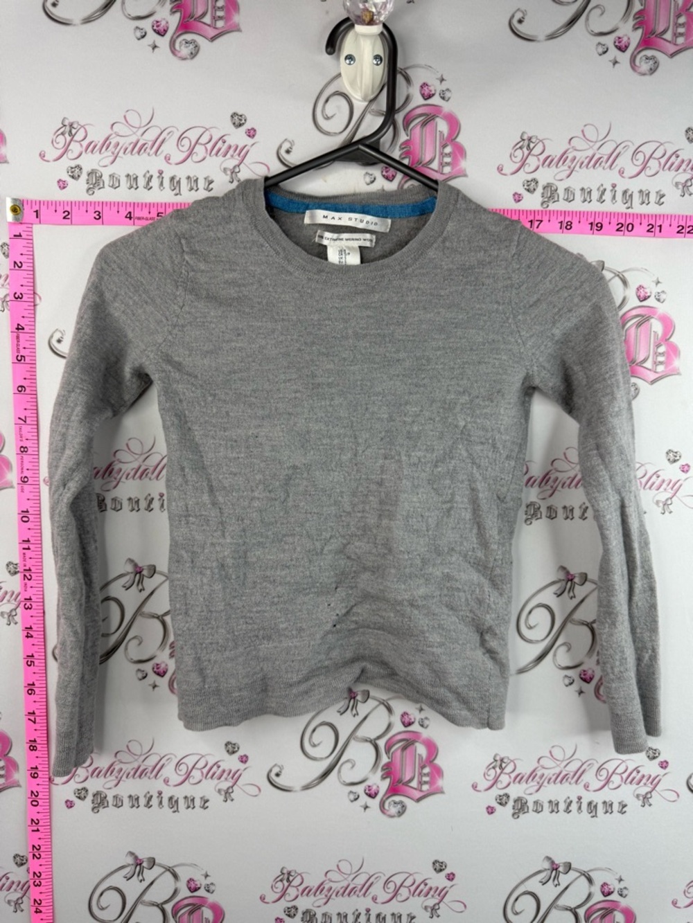 Max Studio extra fine merino wool shirt Gray Crewneck Long Sleeve Top